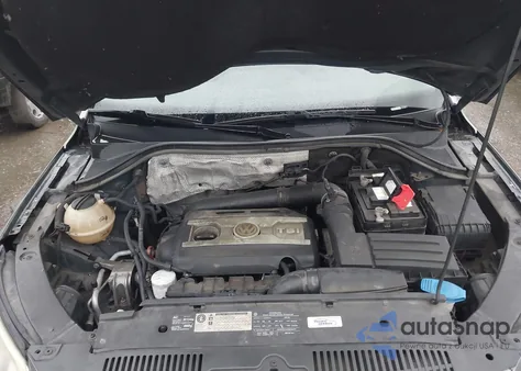 2010 Volkswagen Tiguan S from USA, damaged, VIN WVGAV7AX3AW515109